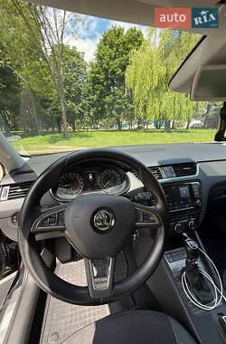 Универсал Skoda Octavia Scout 2015 в Ровно