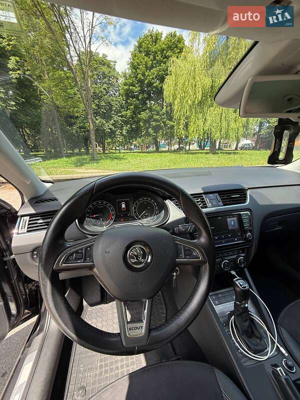 Універсал Skoda Octavia Scout 2015 в Рівному