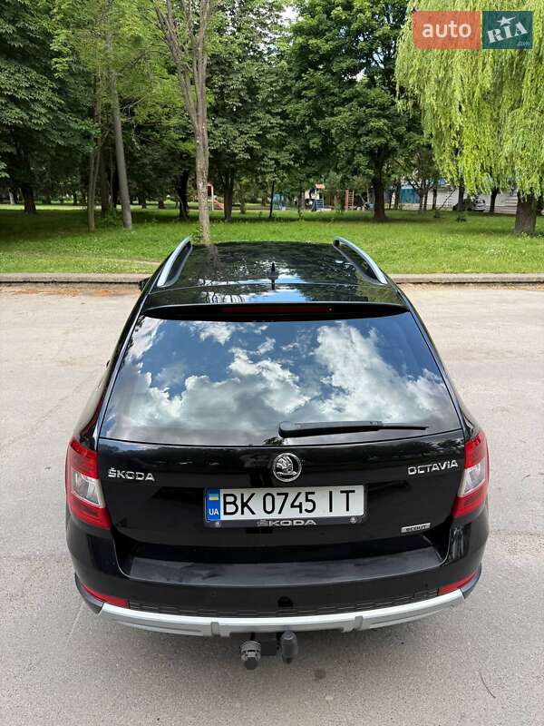 Універсал Skoda Octavia Scout 2015 в Рівному