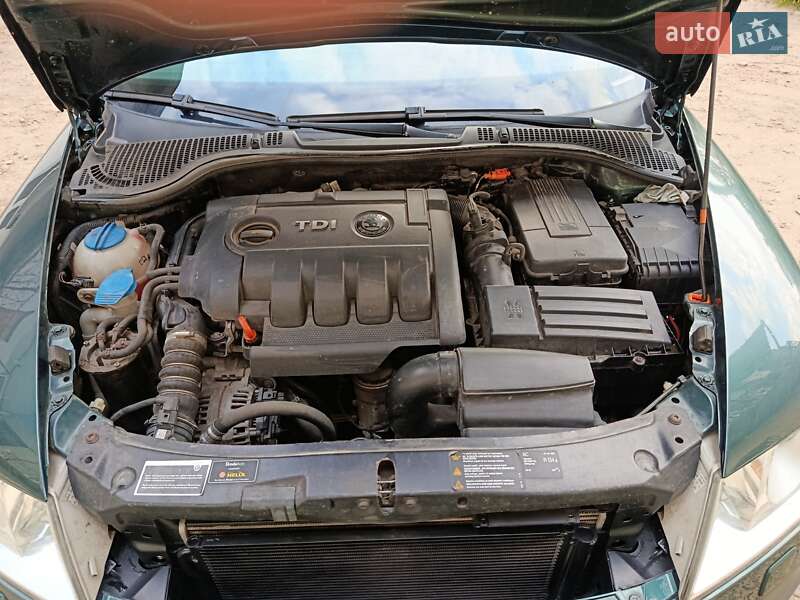 Универсал Skoda Octavia Scout 2008 в Самборе