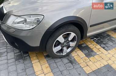 Универсал Skoda Octavia Scout 2011 в 