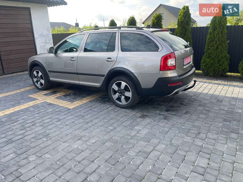 Универсал Skoda Octavia Scout 2011 в Любомле