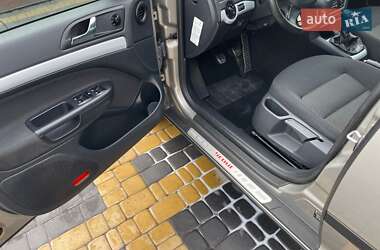 Универсал Skoda Octavia Scout 2011 в 