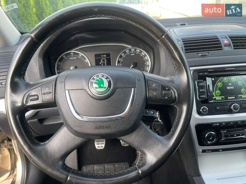 Универсал Skoda Octavia Scout 2011 в Любомле