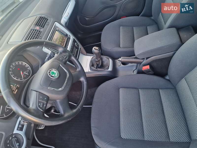 Универсал Skoda Octavia Scout 2011 в Львове фото 27 Универсал Skoda Octavia Scout 2011 в Львове