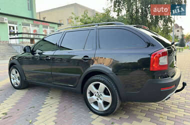 Универсал Skoda Octavia Scout 2011 в 