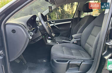 Универсал Skoda Octavia Scout 2011 в 