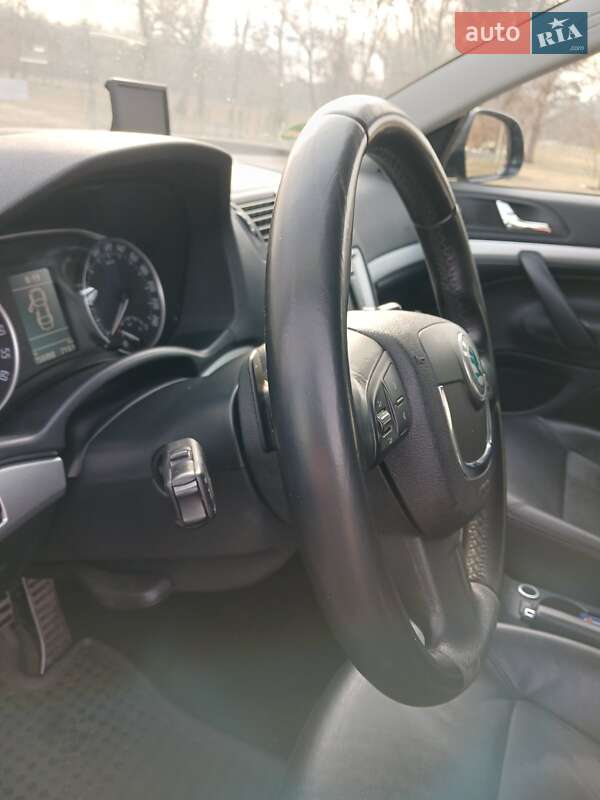 Универсал Skoda Octavia Scout 2012 в Черкассах
