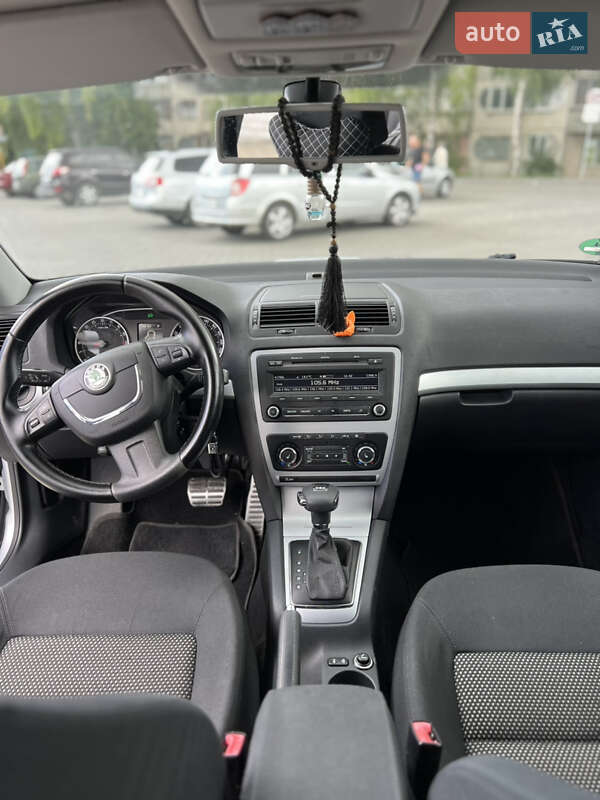 Універсал Skoda Octavia Scout 2011 в Тернополі