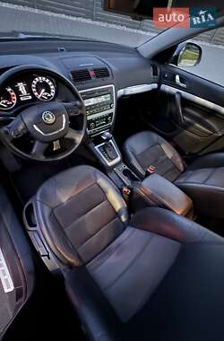 Универсал Skoda Octavia Scout 2012 в 