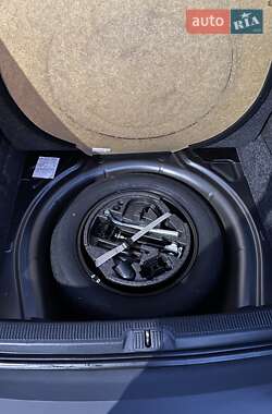 Универсал Skoda Octavia Scout 2012 в 