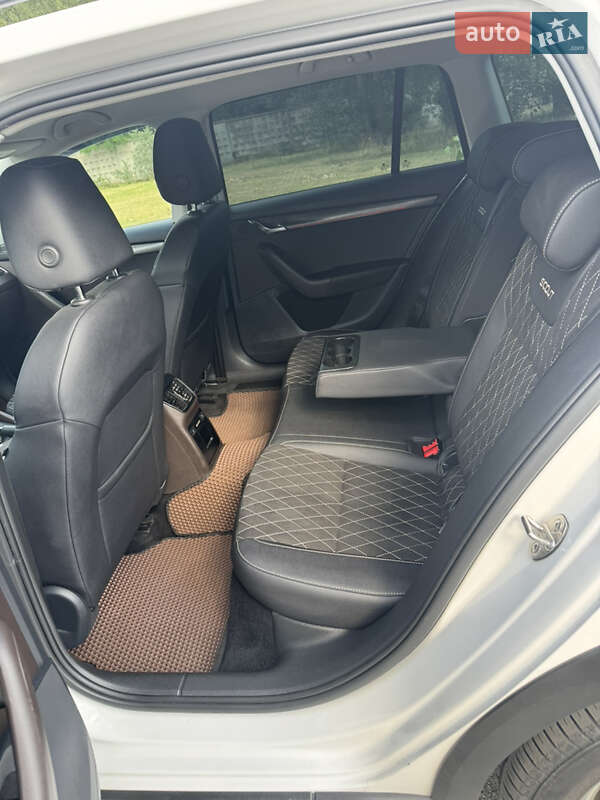 Універсал Skoda Octavia Scout 2018 в Києві