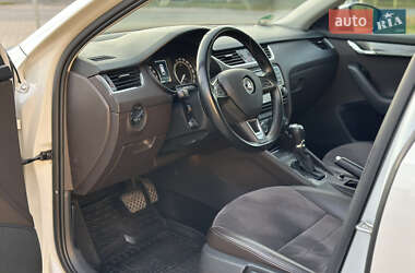 Универсал Skoda Octavia Scout 2015 в 
