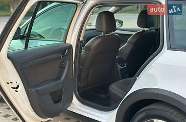 Универсал Skoda Octavia Scout 2015 в 