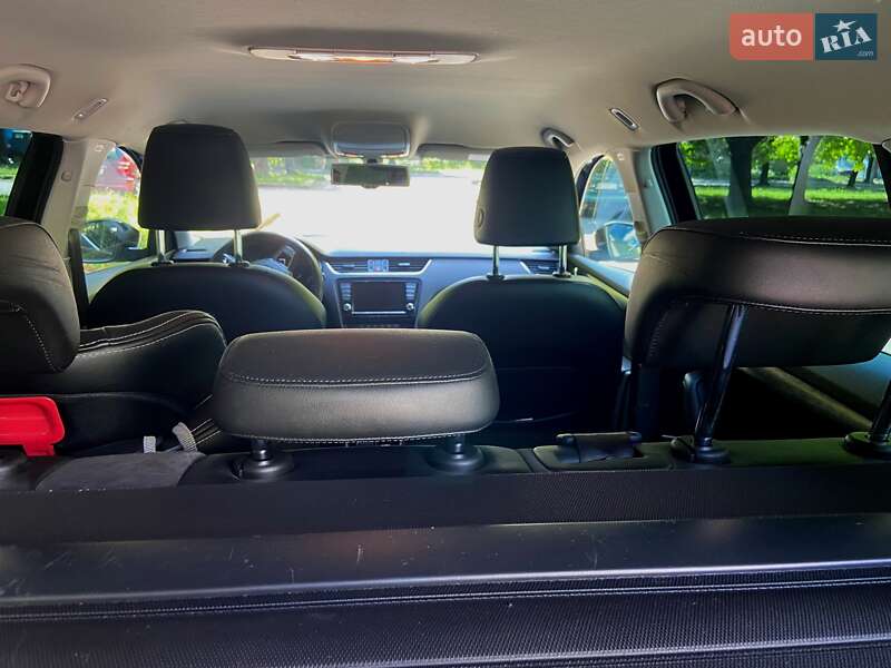 Універсал Skoda Octavia Scout 2015 в Рівному