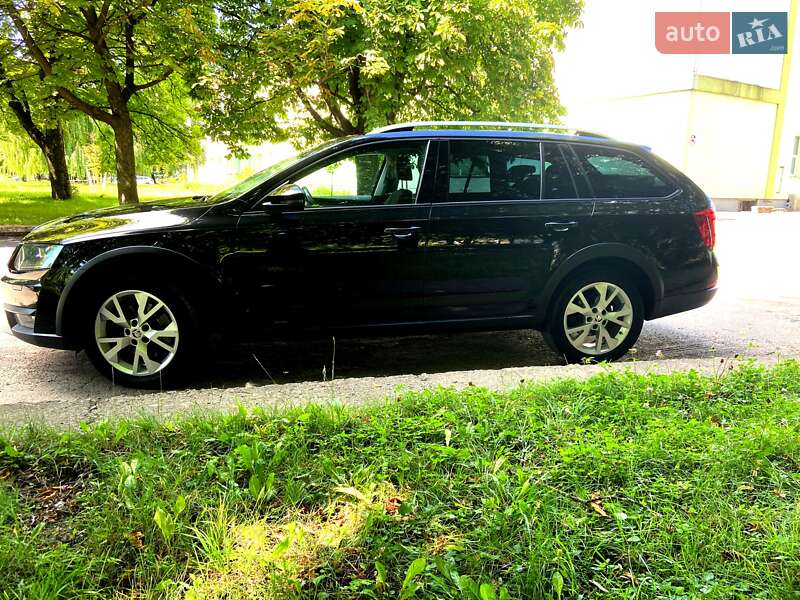 Універсал Skoda Octavia Scout 2015 в Рівному