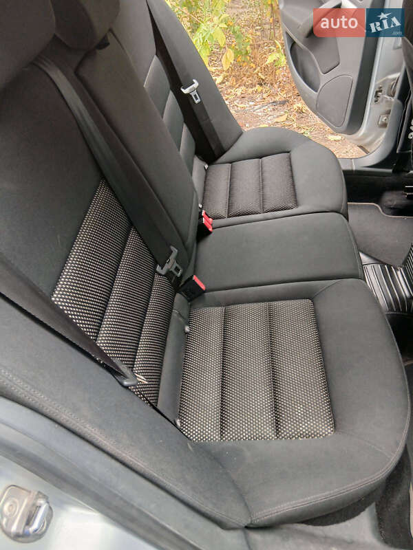 Универсал Skoda Octavia Scout 2012 в Днепре