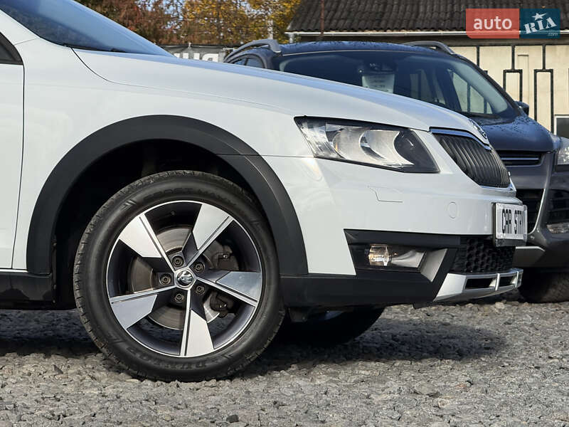 Універсал Skoda Octavia Scout 2015 в Стрию