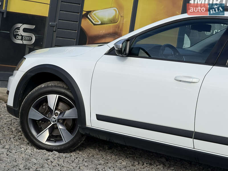 Універсал Skoda Octavia Scout 2015 в Стрию