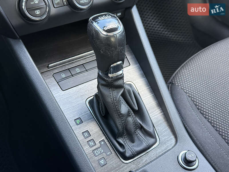 Універсал Skoda Octavia Scout 2015 в Стрию
