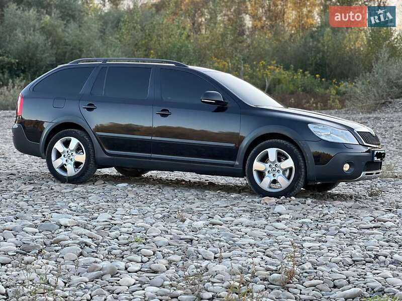 Универсал Skoda Octavia Scout 2011 в Виноградове
