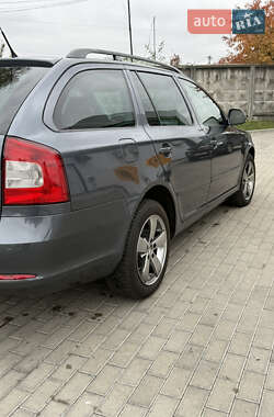 Универсал Skoda Octavia Scout 2010 в 
