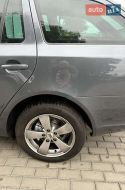 Универсал Skoda Octavia Scout 2010 в 