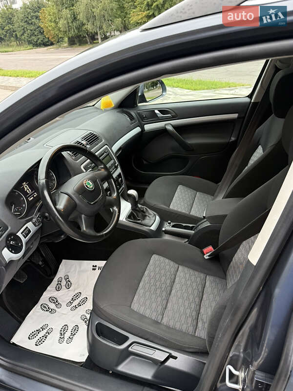 Універсал Skoda Octavia Scout 2010 в Білій Церкві фото 37 Універсал Skoda Octavia Scout 2010 в Білій Церкві