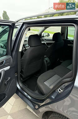 Универсал Skoda Octavia Scout 2010 в 