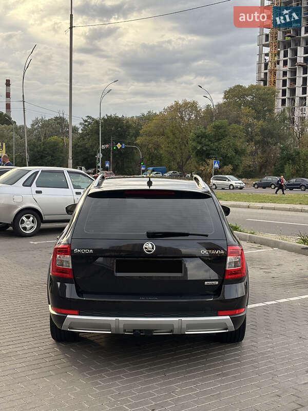 Универсал Skoda Octavia Scout 2016 в Киеве фото 5 Универсал Skoda Octavia Scout 2016 в Киеве