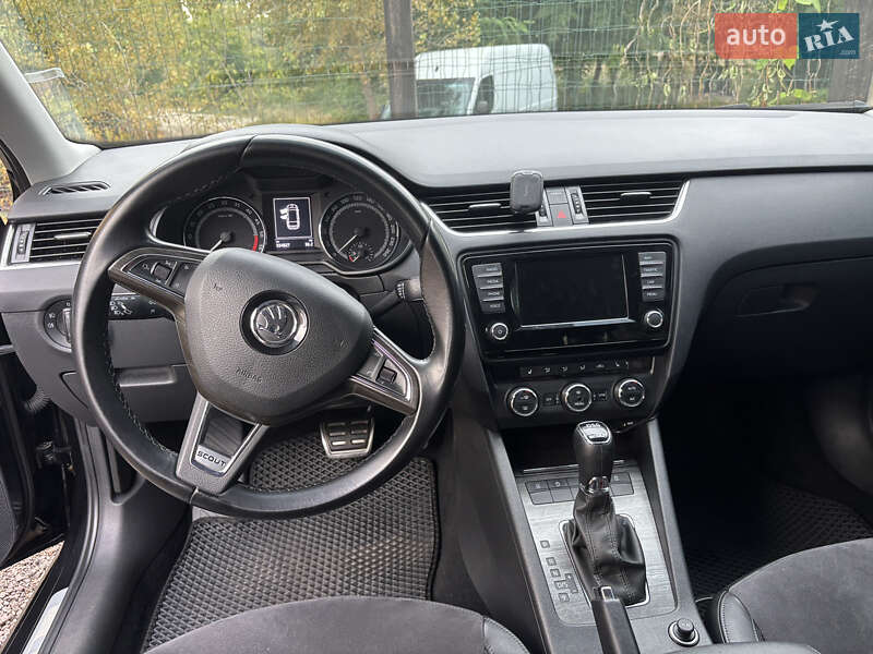 Универсал Skoda Octavia Scout 2016 в Киеве фото 16 Универсал Skoda Octavia Scout 2016 в Киеве