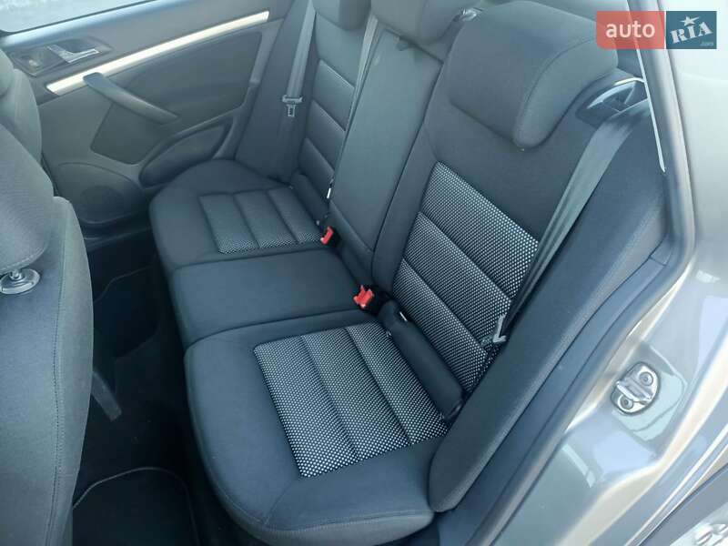 Универсал Skoda Octavia Scout 2012 в Киеве фото 33 Универсал Skoda Octavia Scout 2012 в Киеве