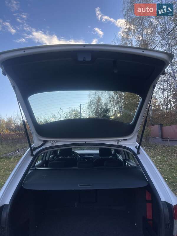 Універсал Skoda Octavia Scout 2015 в Долині