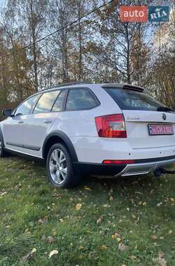 Универсал Skoda Octavia Scout 2015 в Долине