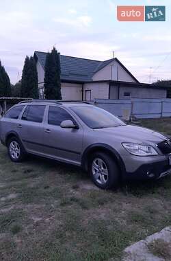 Универсал Skoda Octavia Scout 2012 в Смеле