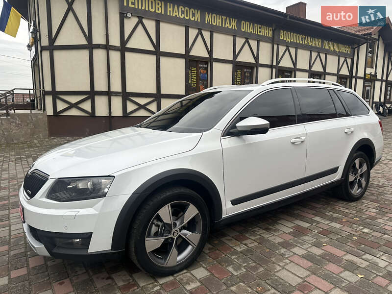Skoda Octavia Scout 2015 Skoda Octavia Scout 2015