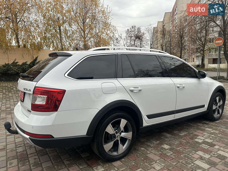 Універсал Skoda Octavia Scout 2015 в Рівному