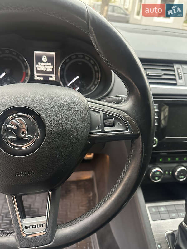 Універсал Skoda Octavia Scout 2015 в Рівному