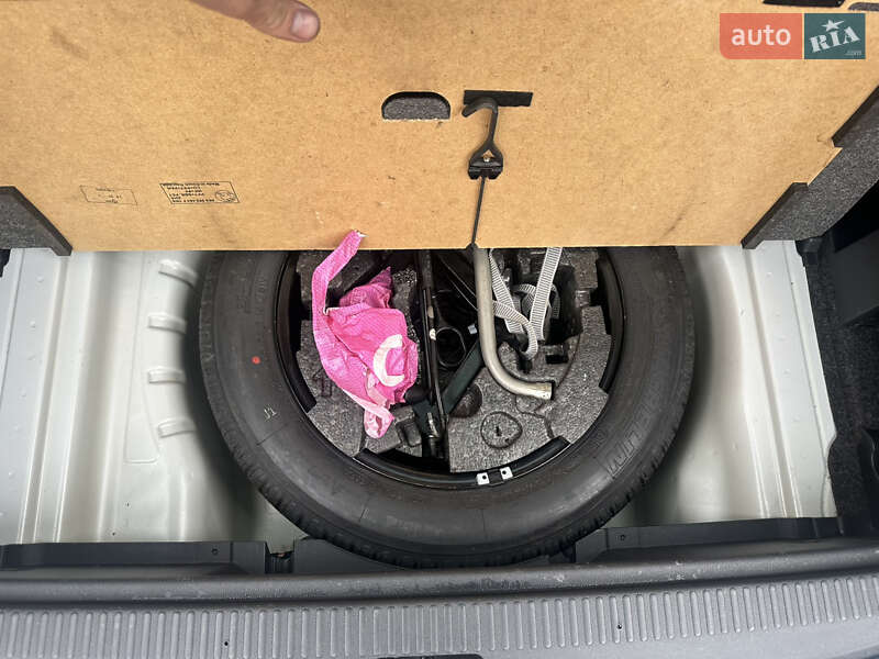 Універсал Skoda Octavia Scout 2015 в Рівному