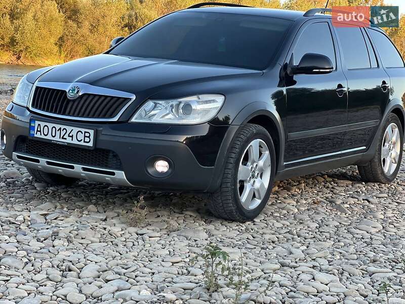 Универсал Skoda Octavia Scout 2011 в Виноградове фото 28 Универсал Skoda Octavia Scout 2011 в Виноградове