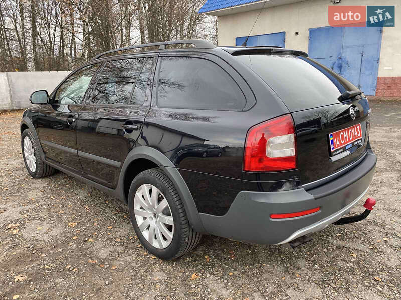 Универсал Skoda Octavia Scout 2011 в Калуше