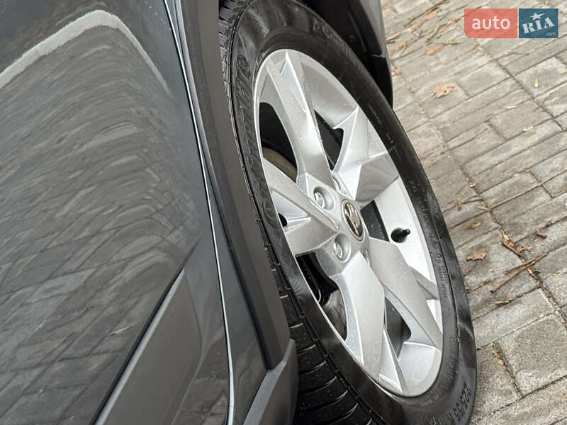 Универсал Skoda Octavia Scout 2016 в Трускавце фото 15 Универсал Skoda Octavia Scout 2016 в Трускавце