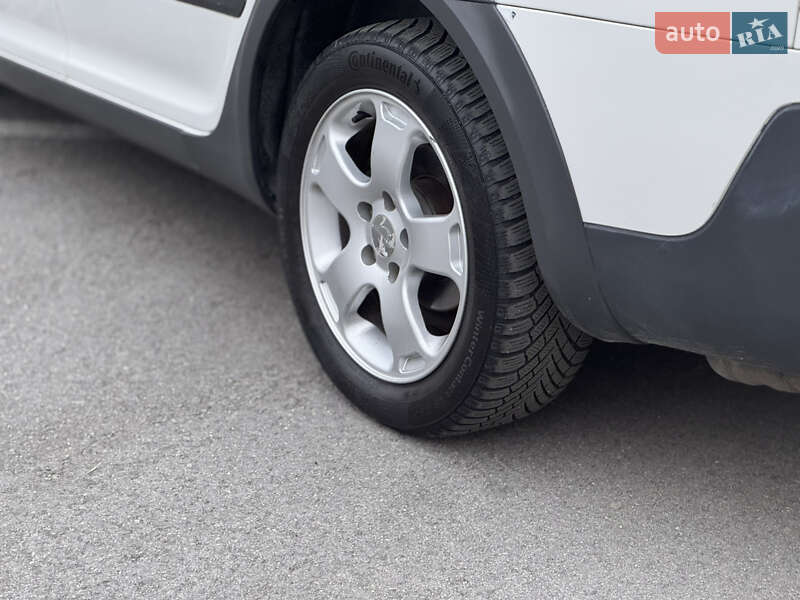 Универсал Skoda Octavia Scout 2008 в Запорожье фото 14 Универсал Skoda Octavia Scout 2008 в Запорожье