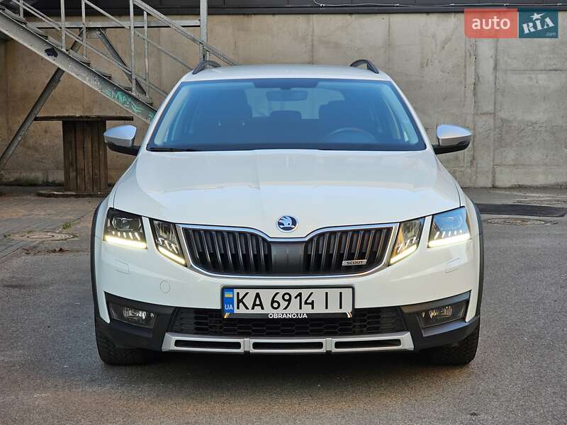 Универсал Skoda Octavia Scout 2017 в Киеве фото 8 Универсал Skoda Octavia Scout 2017 в Киеве