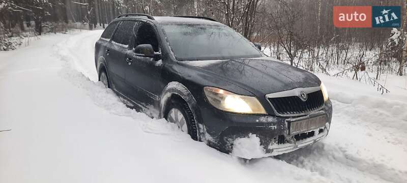 Універсал Skoda Octavia Scout 2011 в Києві