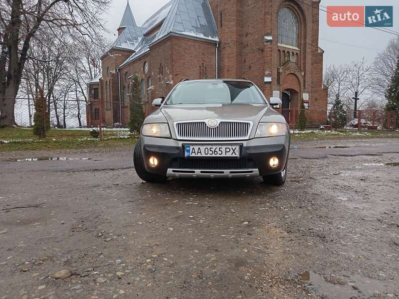 Универсал Skoda Octavia Scout 2008 в Ивано-Франковске