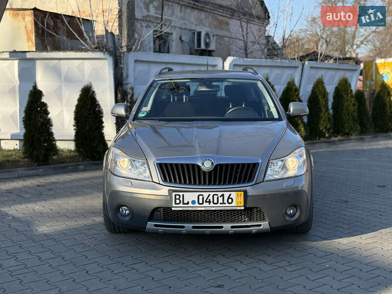 Универсал Skoda Octavia Scout 2010 в Луцке