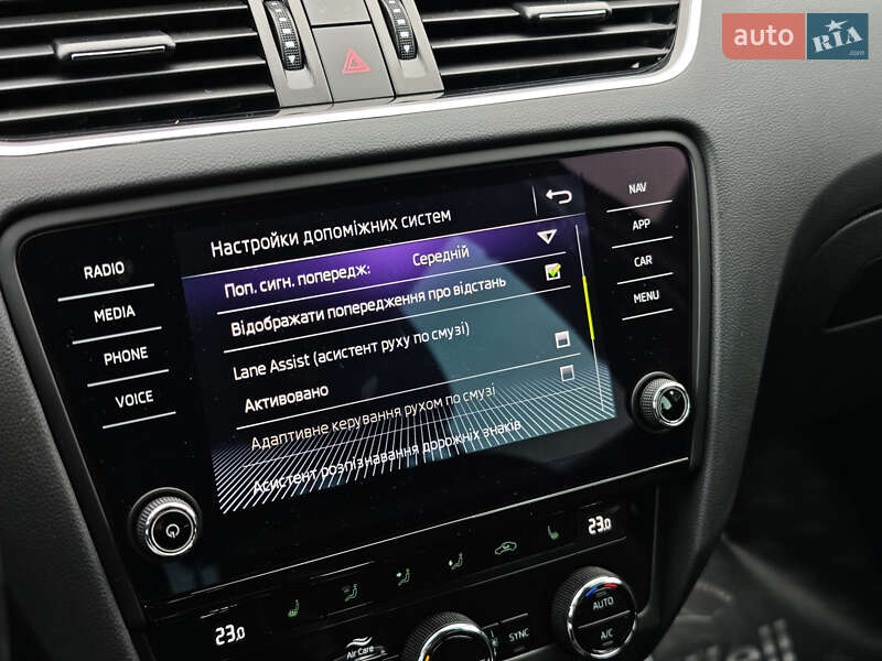 Универсал Skoda Octavia Scout 2018 в Луцке фото 30 Универсал Skoda Octavia Scout 2018 в Луцке