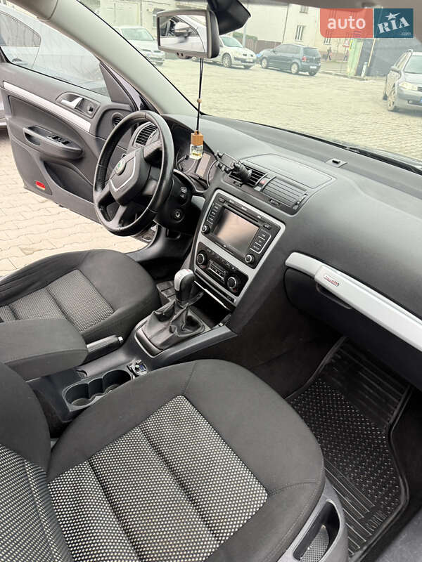 Универсал Skoda Octavia Scout 2010 в Славском