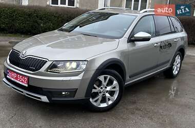 Универсал Skoda Octavia Scout 2014 в Черновцах